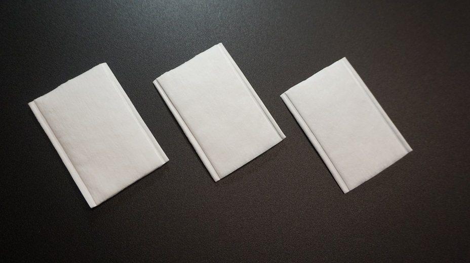 Square cotton pads (B12373H)